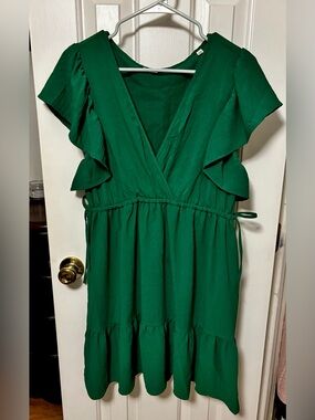 Max Studio Emerald Green Dress